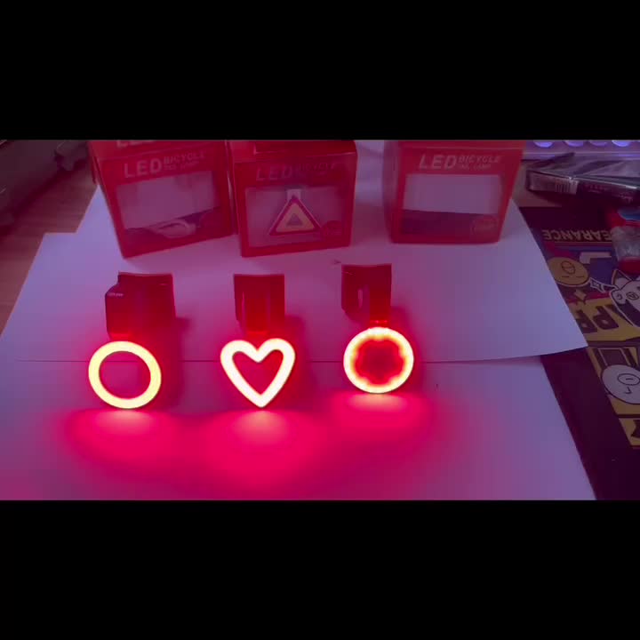 Retro Heart - Shaped LED Bicycle Taillight - (USB Rechargeable) - Gadgetroo